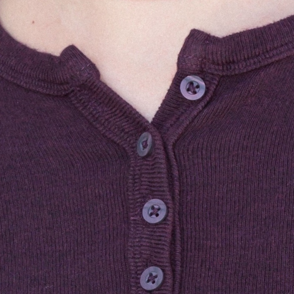 Brandy Melville maroon long sleeve Callen Henley - Picture 14 of 15